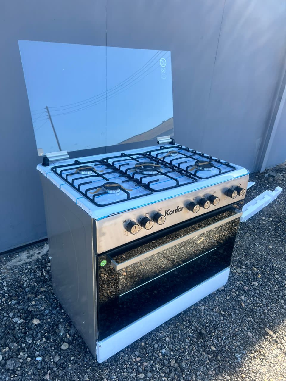 Konfor Gas Cooker Stainless